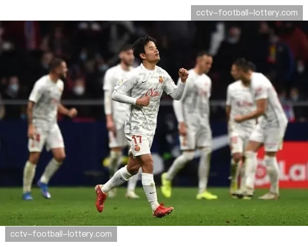 官方:日本国脚久保建英赛季末自由转会加盟马德里竞技