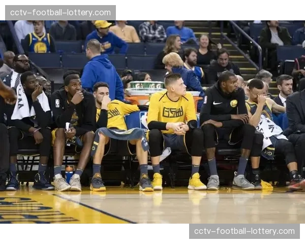 消息:联盟批准勇士与国王在墨西哥城举办2026-27赛季的常规赛