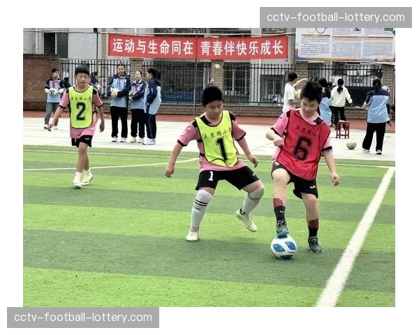 云南支持建设200所小学初中足球重点学校，每年招生1000名特长生